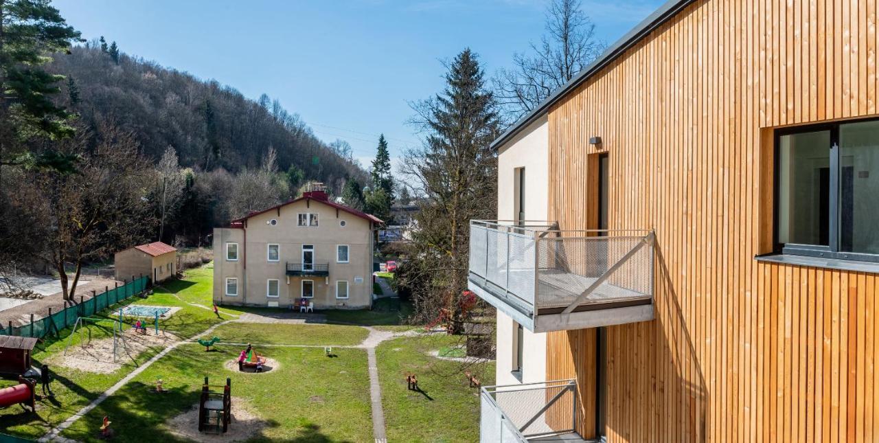 Apartmany Resort Vrchlabí Eksteriør billede