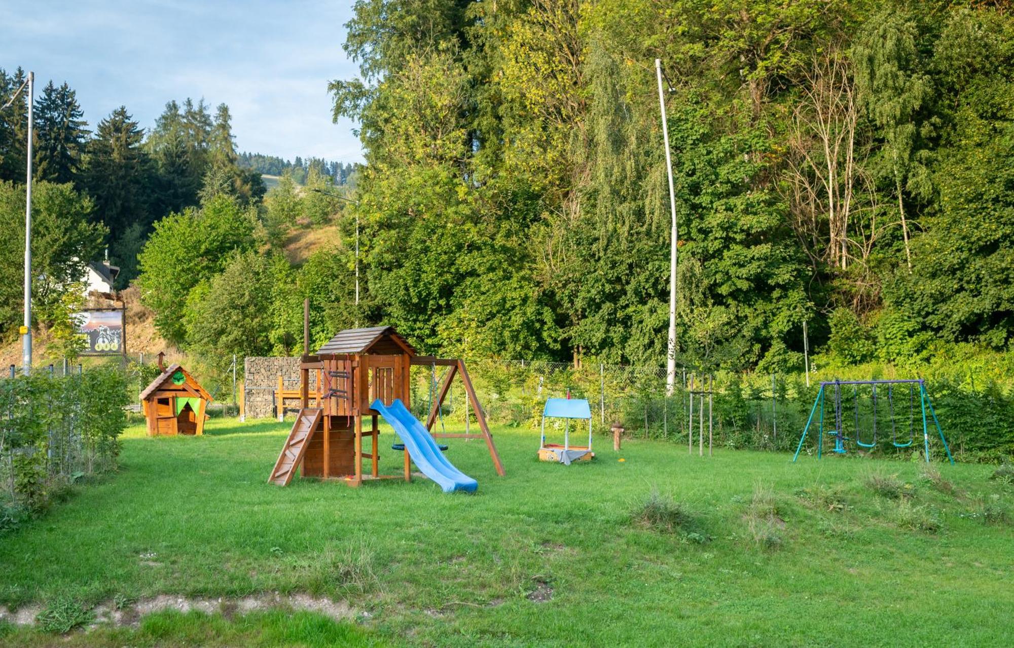 Resort Vrchlabí Eksteriør billede