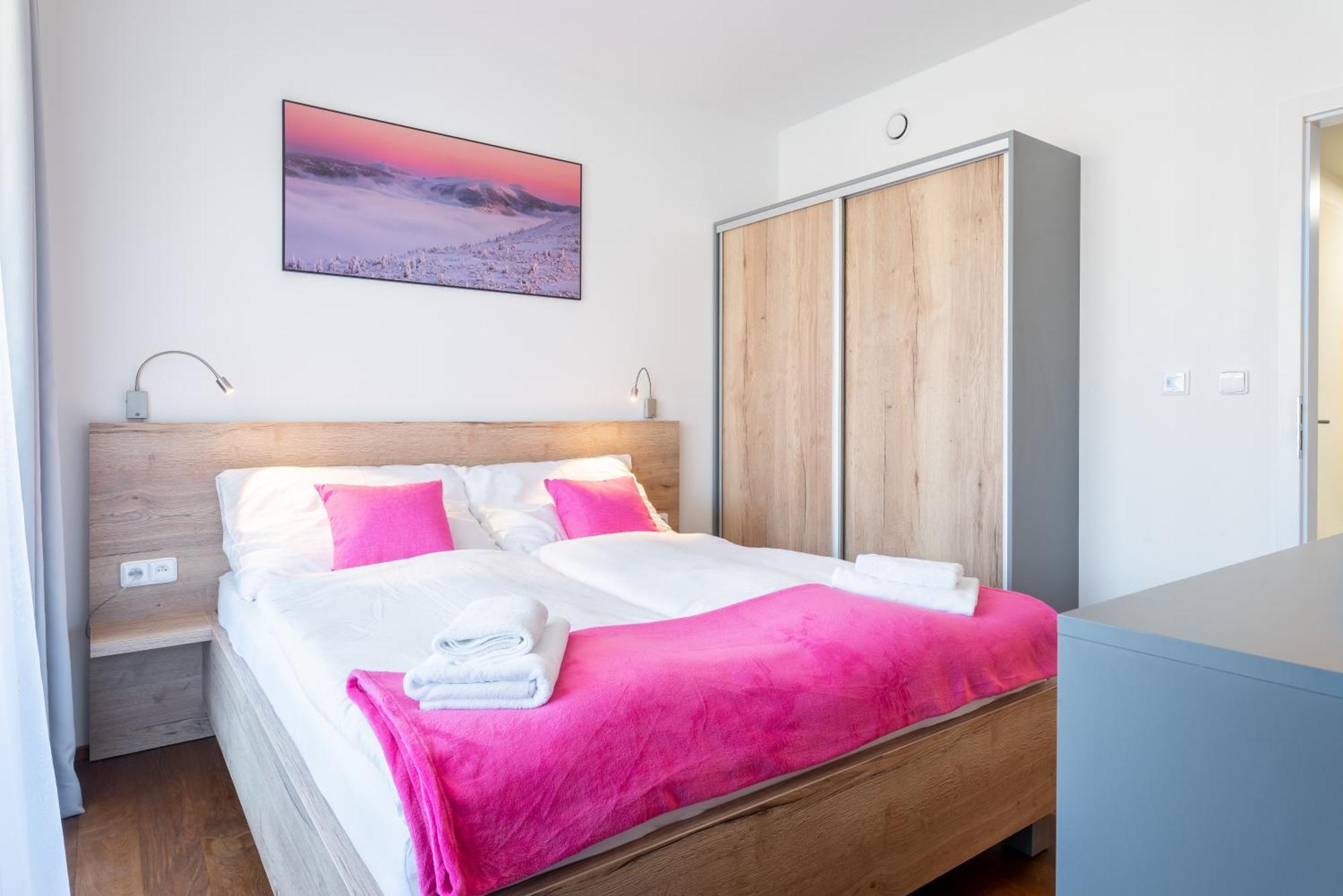 Apartmany Resort Vrchlabí Eksteriør billede